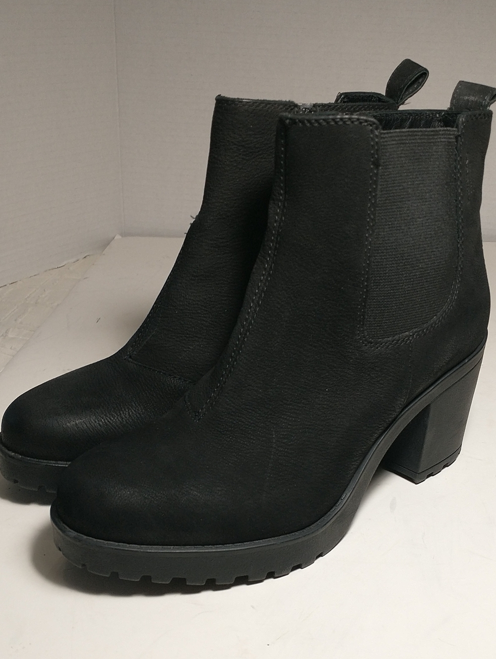 Vagabond Leather Lug Heeled Ankle Boot, Black, Euro 38, US Size 8, Grunge, Rock